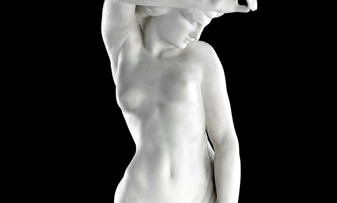 marble sculpture representing Eve