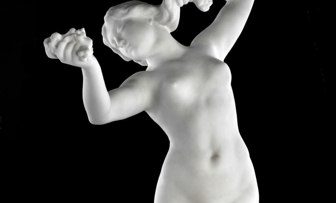 sculpture of a standing nude by Pierre Braecke
